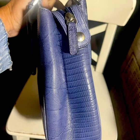 Talbots Alligator Print Leather Handbag Made in Italy. Brilliant Blue! - Picture 3 of 6